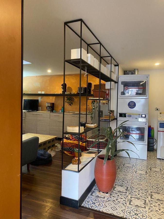 Hostal - Hotel - Apartaestudios Amoblados Chapinero Las Mandarinas - Coworking Bogotá Zewnętrze zdjęcie